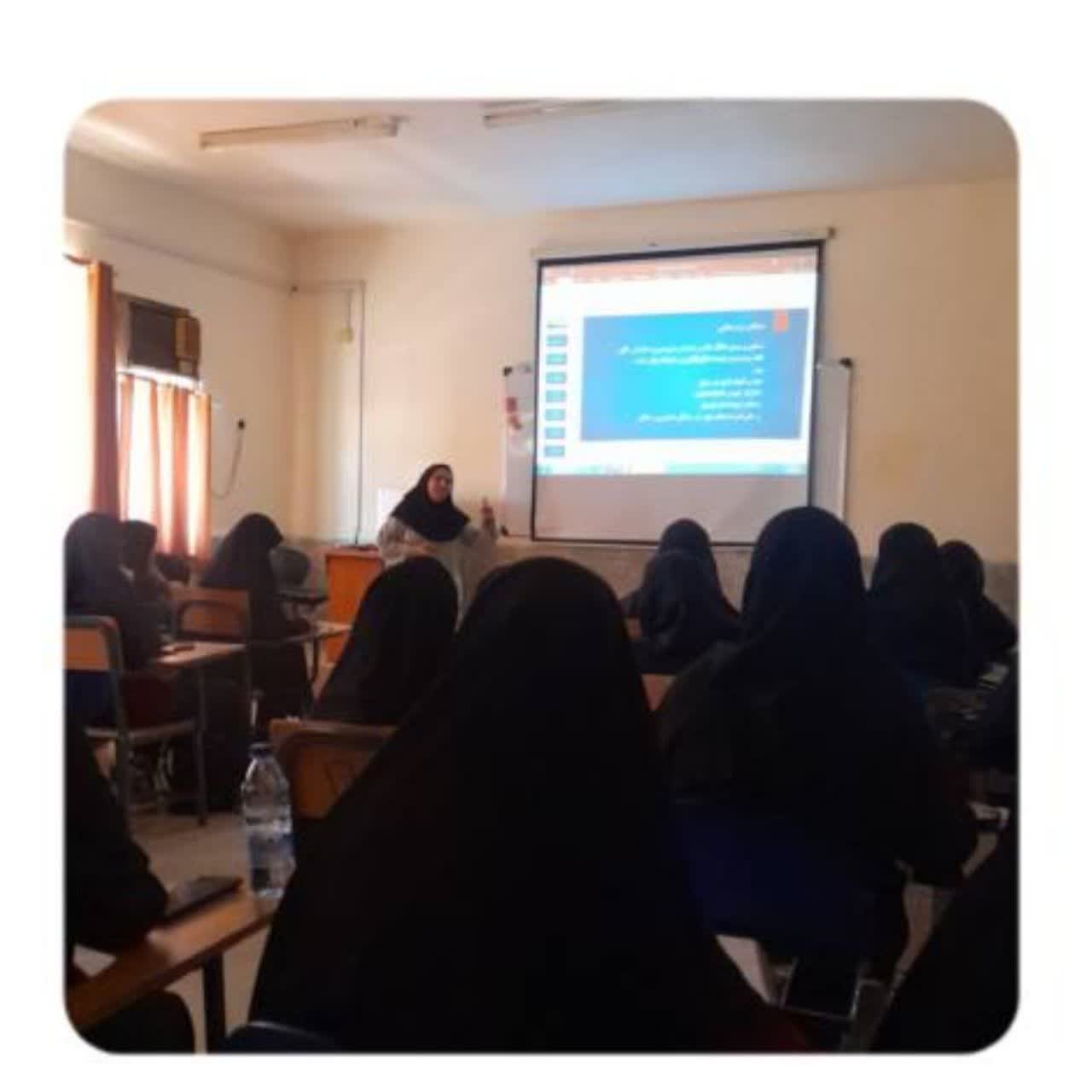 مهارت‌های فن بیان ویژه دانشجویان کانون‌های فرهنگی و نشریات