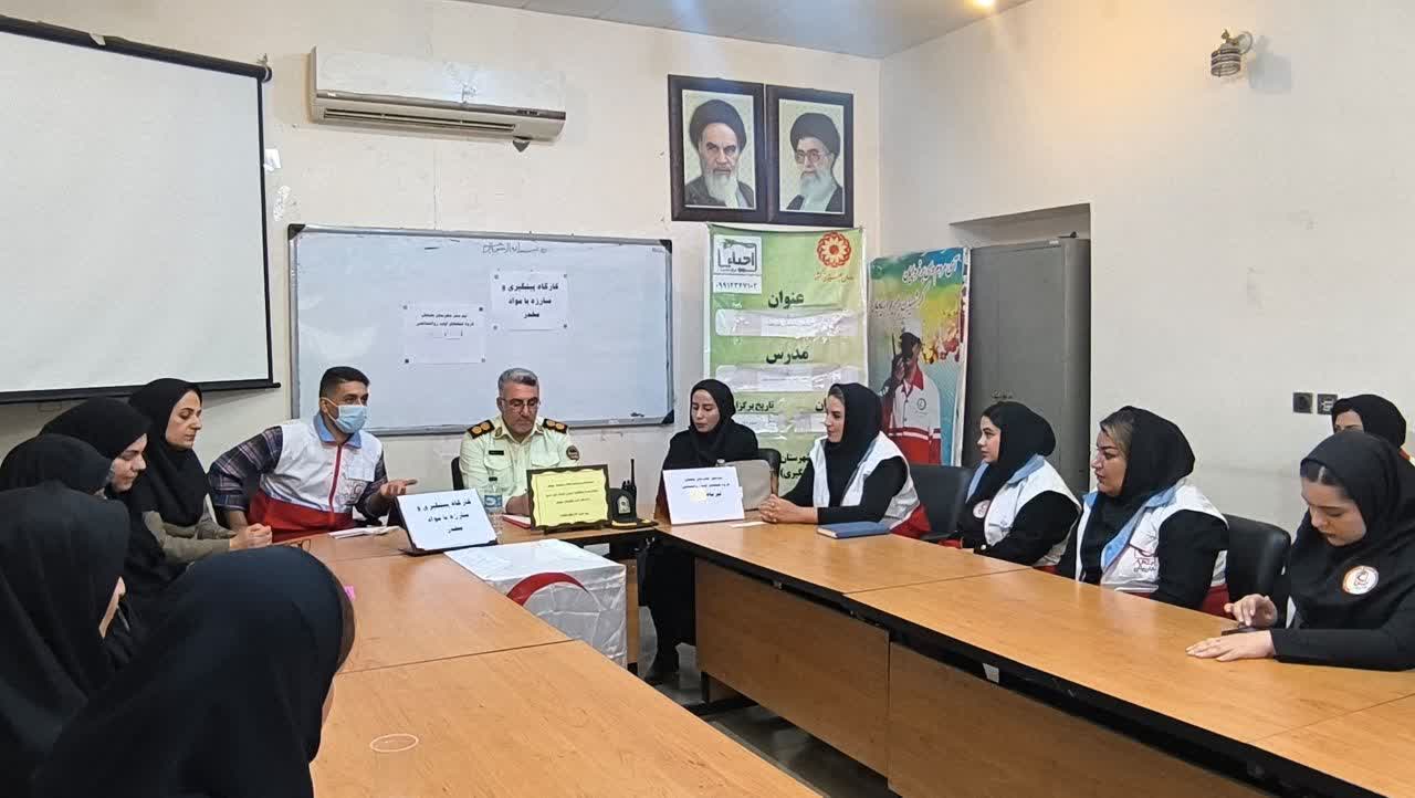 برگزاری کارگاه پیشگیری از مواد مخدر توسط کانون هلال احمر با همکاری اساتید. بند ۲۲ صورتجلسه شماره ۲۰