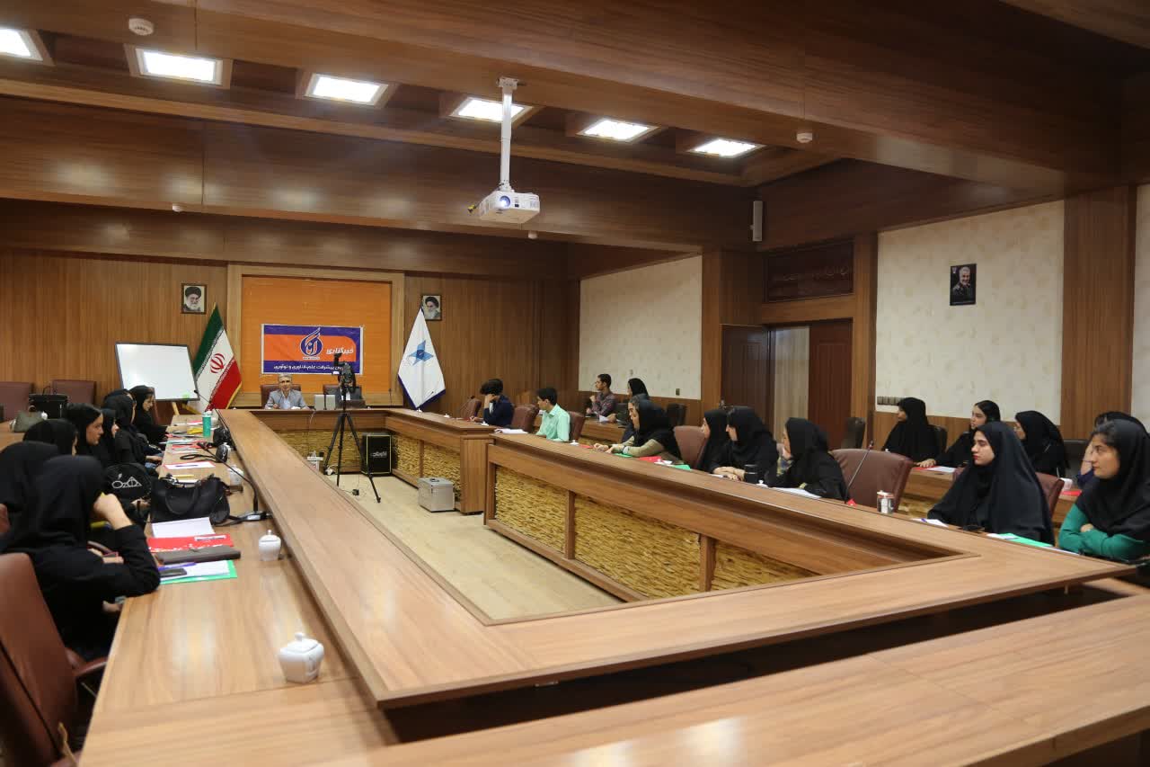 کارگاه آموزشی کتاب نویسی در عصر هوش مصنوعی