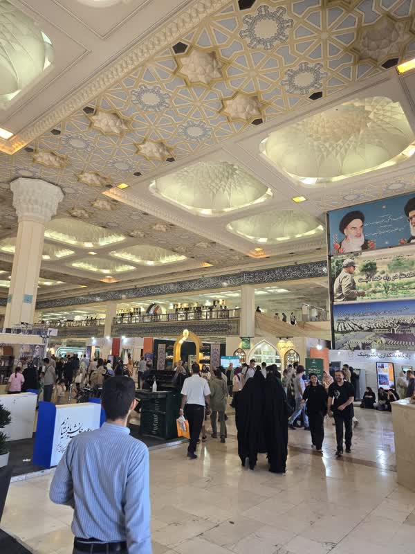 اردوی دانشجویان از نمایشگاه کتاب توسط تشکل طلوع