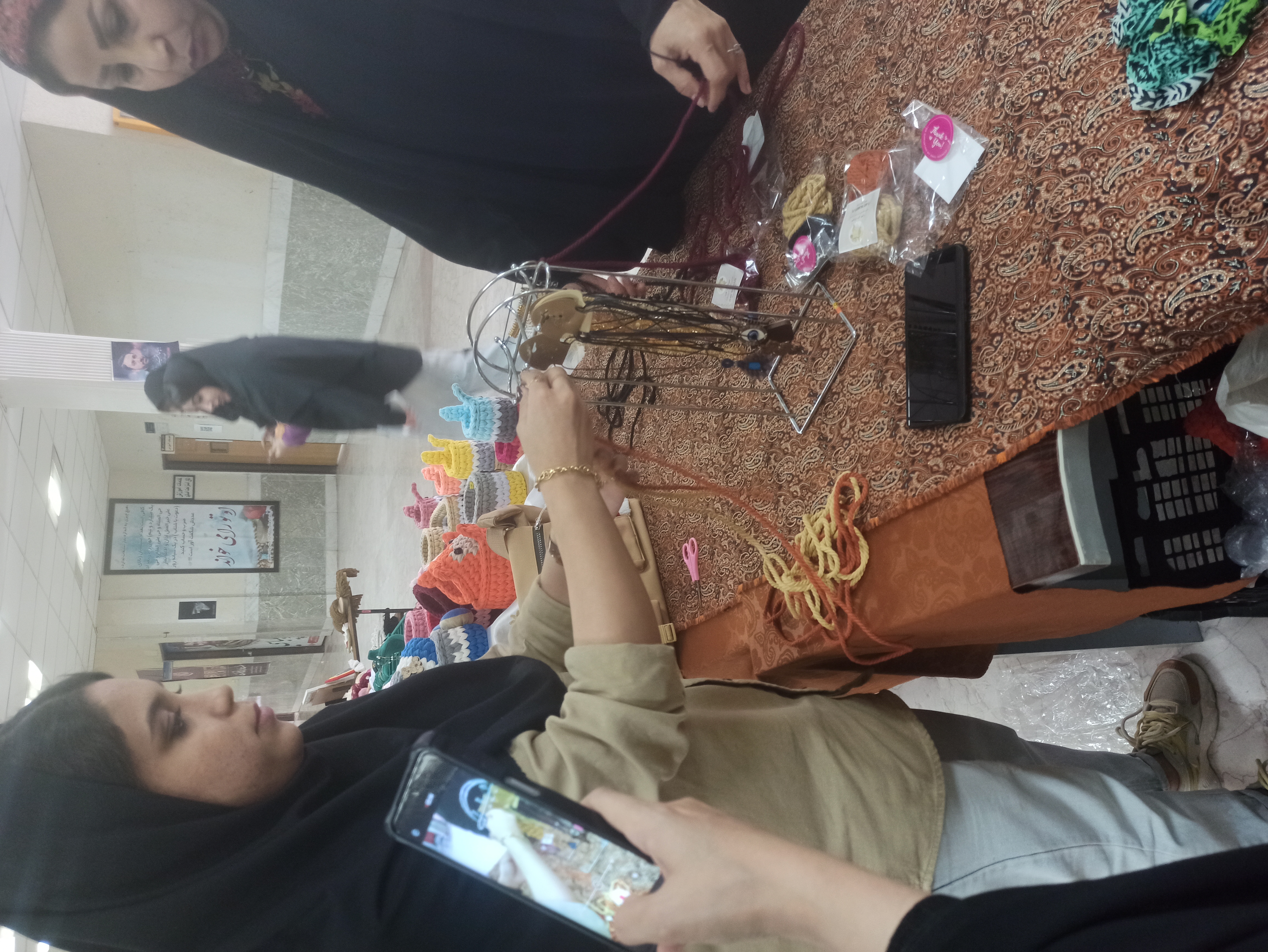 ورکشاپ مکرومه بافی هر دانشجو یک مهارت