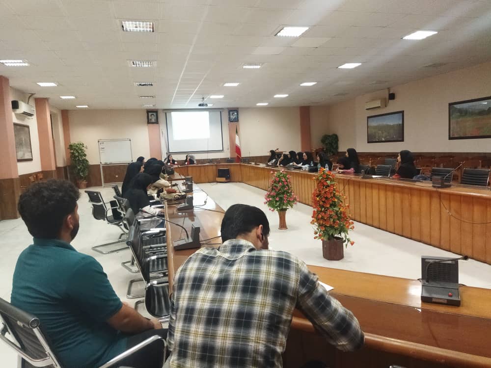 مخاطرات هلال احمر توام با افزایش و آگاهی دانشجویان